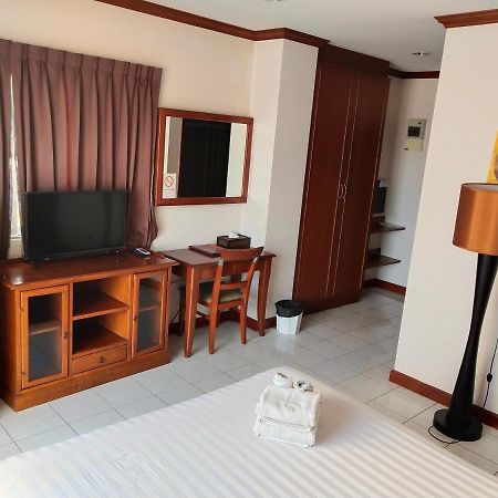 Inn House- Sha Extra Plus Pattaya Bagian luar foto