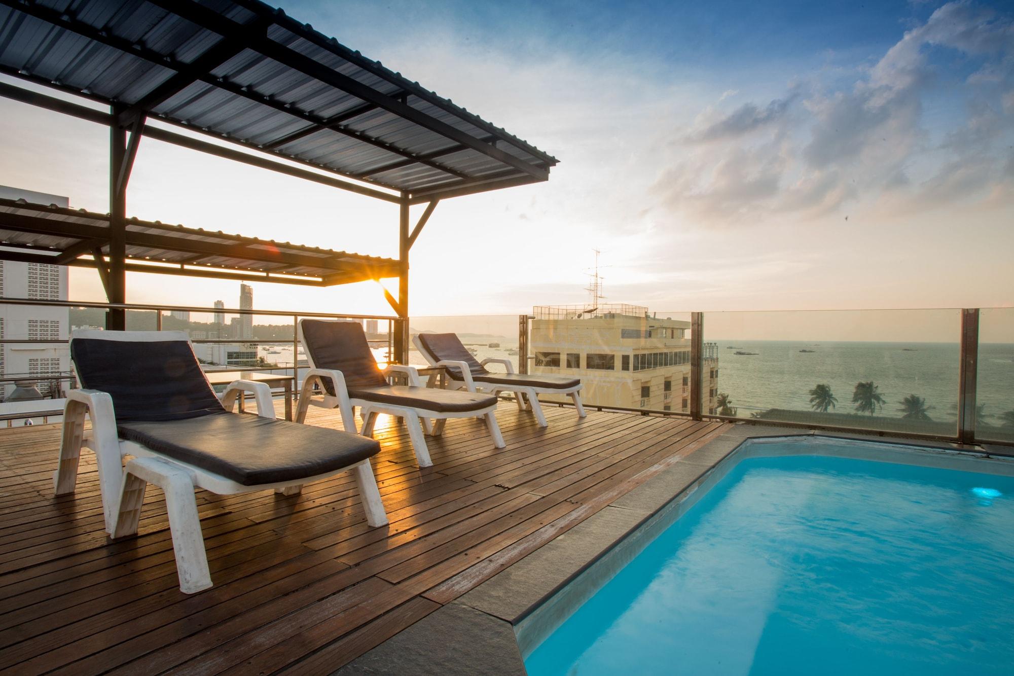 Inn House- Sha Extra Plus Pattaya Bagian luar foto