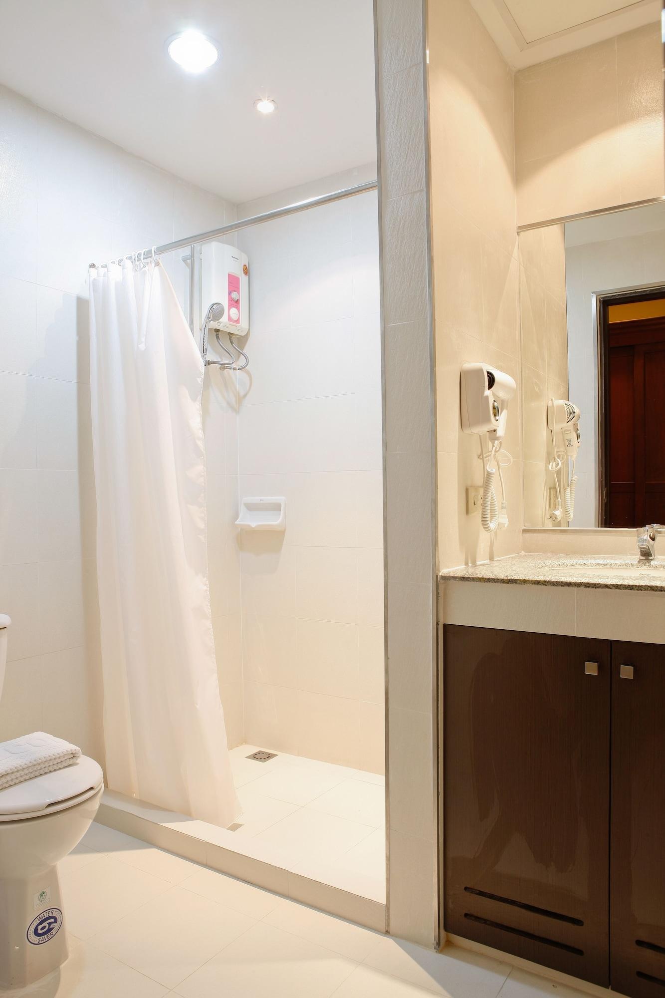 Inn House- Sha Extra Plus Pattaya Bagian luar foto