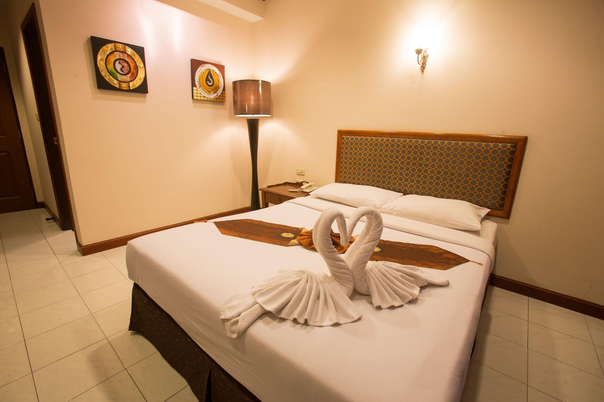 Inn House- Sha Extra Plus Pattaya Bagian luar foto