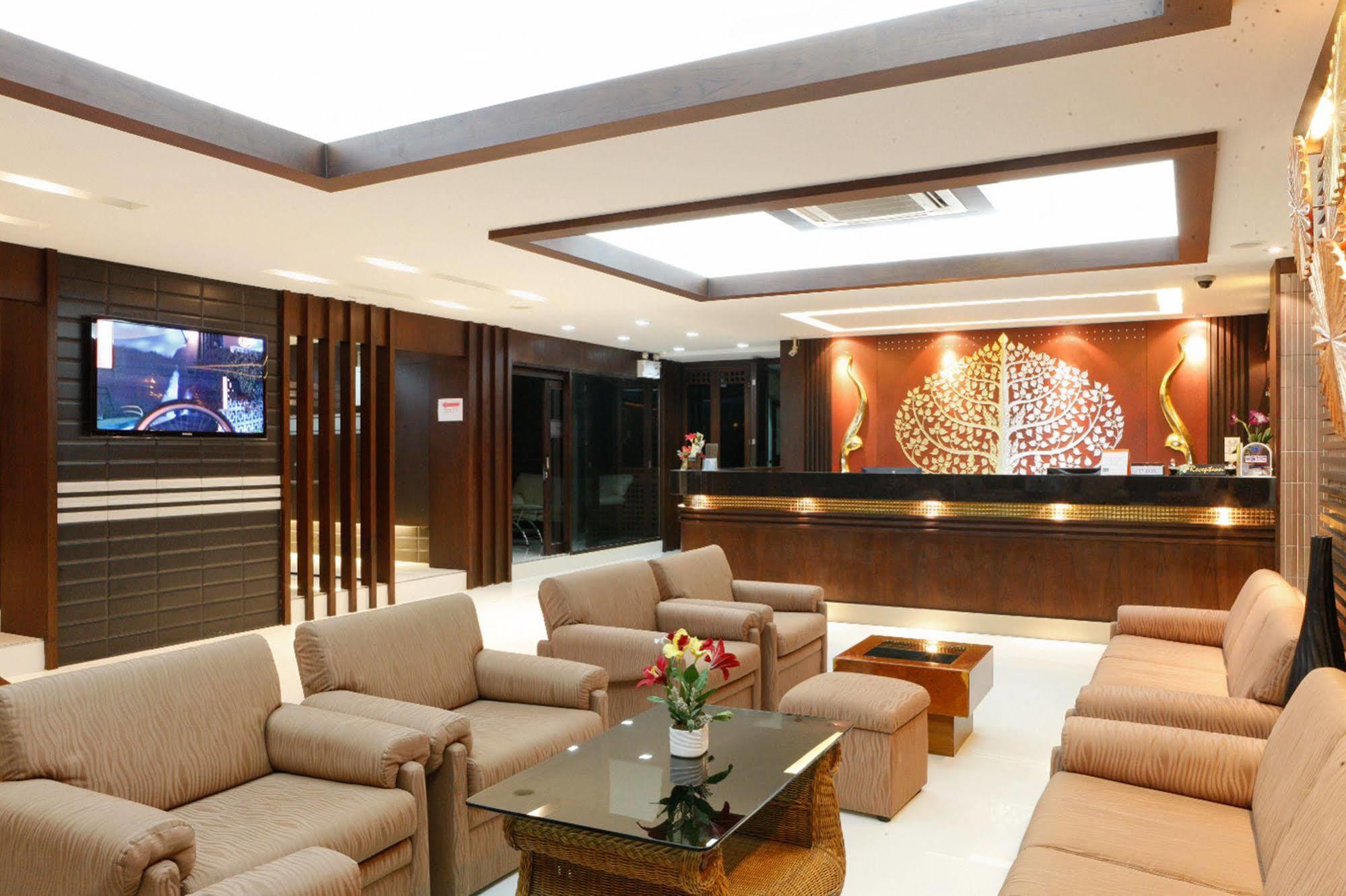Inn House- Sha Extra Plus Pattaya Bagian luar foto